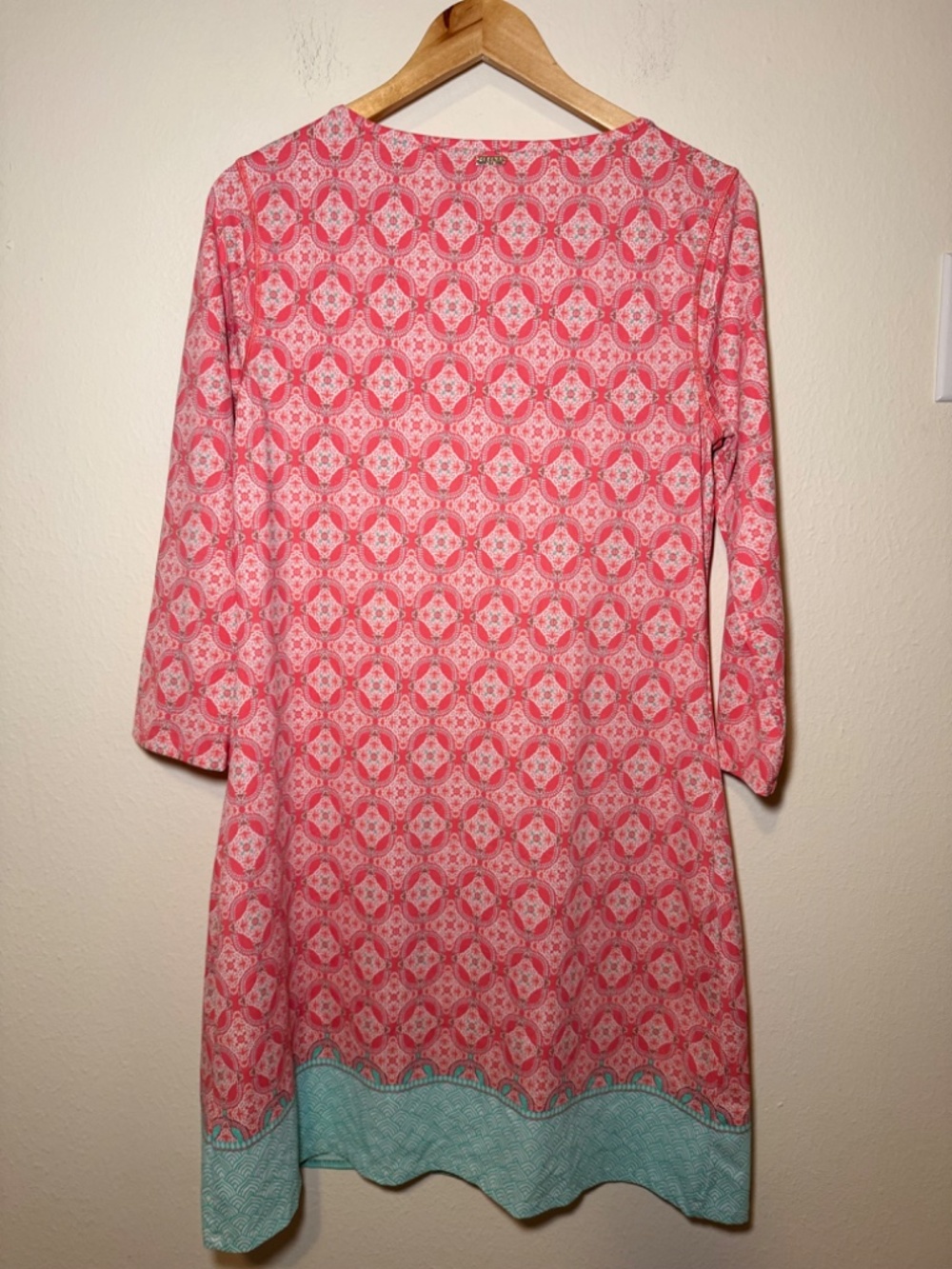 Cabana Life Shift Dress LG Pink Aqua Geometric Print UPF 50+ Pocket 3/4 Sleeve - Picture 5 of 6